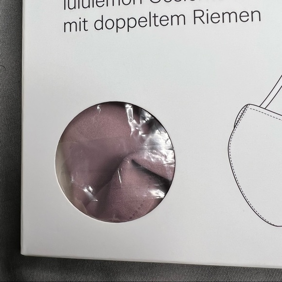 Lululemon Double Strap Face Mask NWT Unopened/Unused *BRAND NEW* (VNTM) - Picture 3 of 9